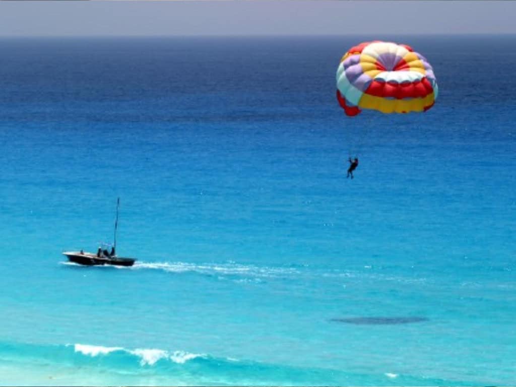 parasailing